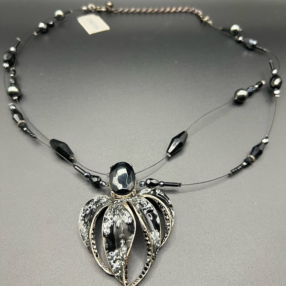 Chico's Jewelry - NWT Chico's Black and Silver Tone Starflower Necklace